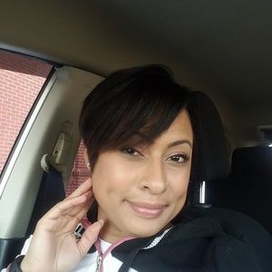 Meet your Posher, Sandy